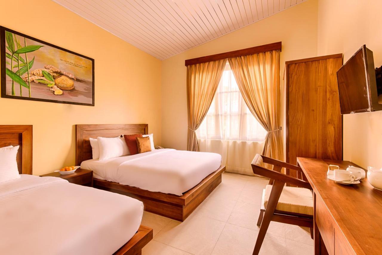 Spice Ella Hotel Exterior photo